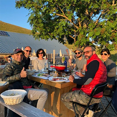 Image for La table brasero joue la convivialité