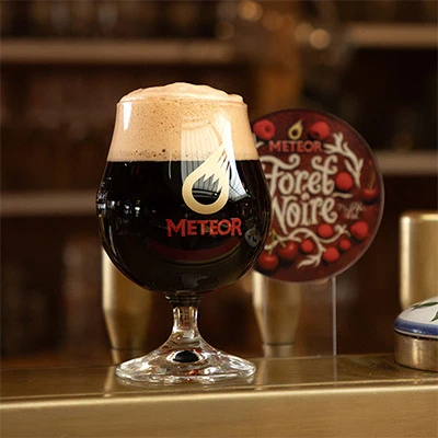 Image for La gourmandise inspire la bière Meteor Forêt Noire