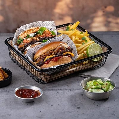 Image for Salomon FoodWorld présente ses dernières gammes de burgers 